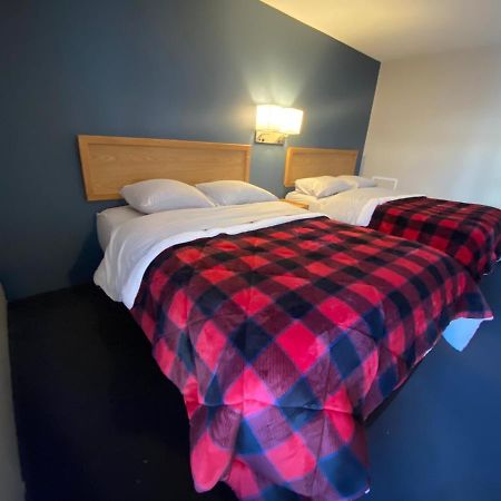 Lumberjack Inn Hayward Eksteriør bilde